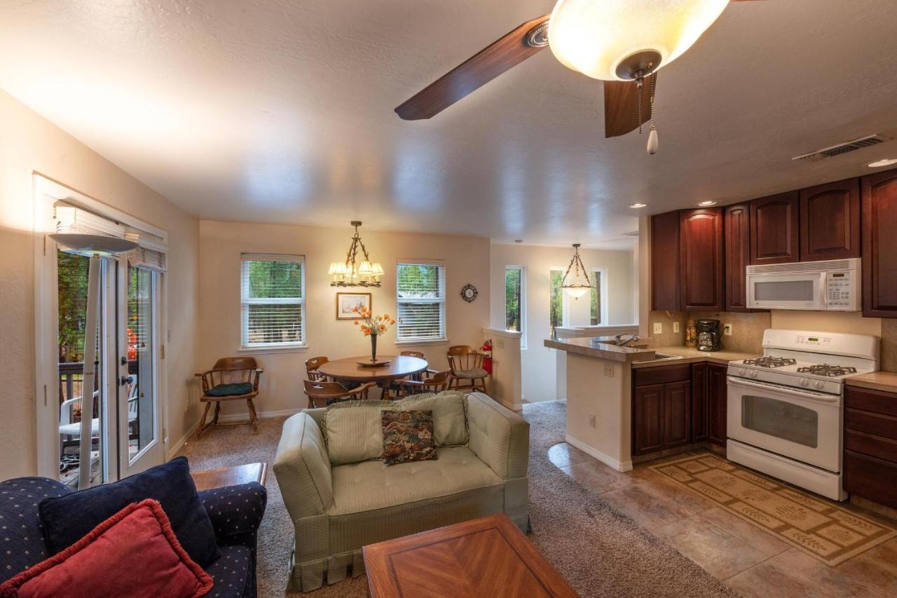 Starlight Lodge Yosemite West Bagian luar foto