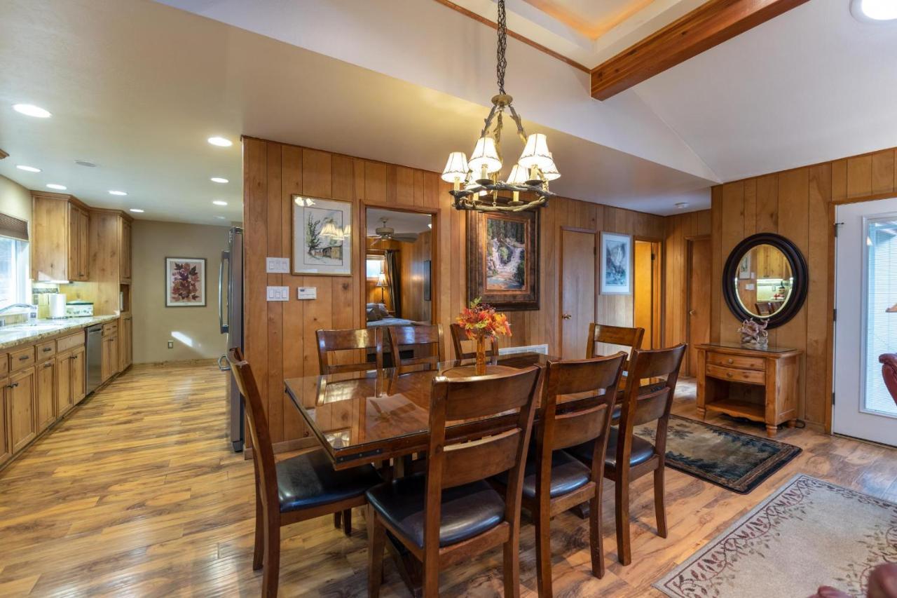 Starlight Lodge Yosemite West Bagian luar foto